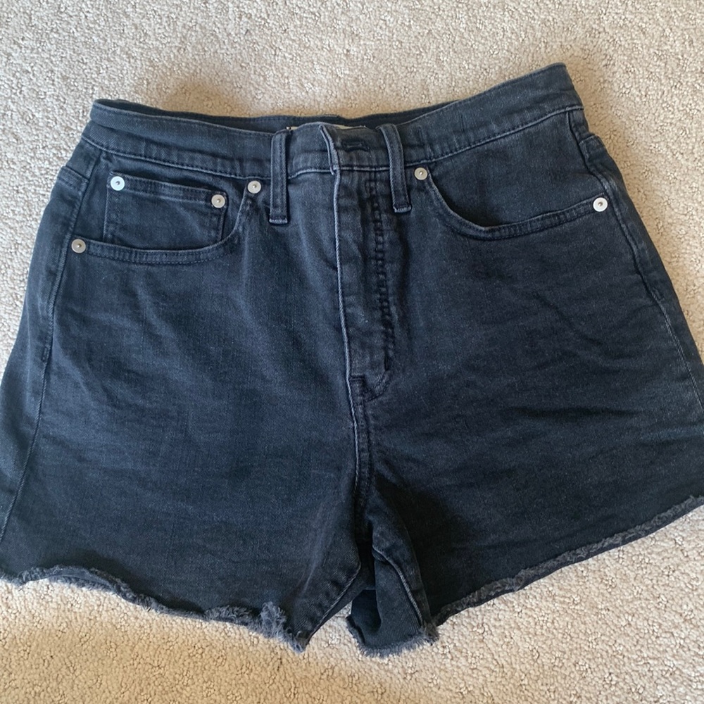 Madewell black jeans shorts size 27